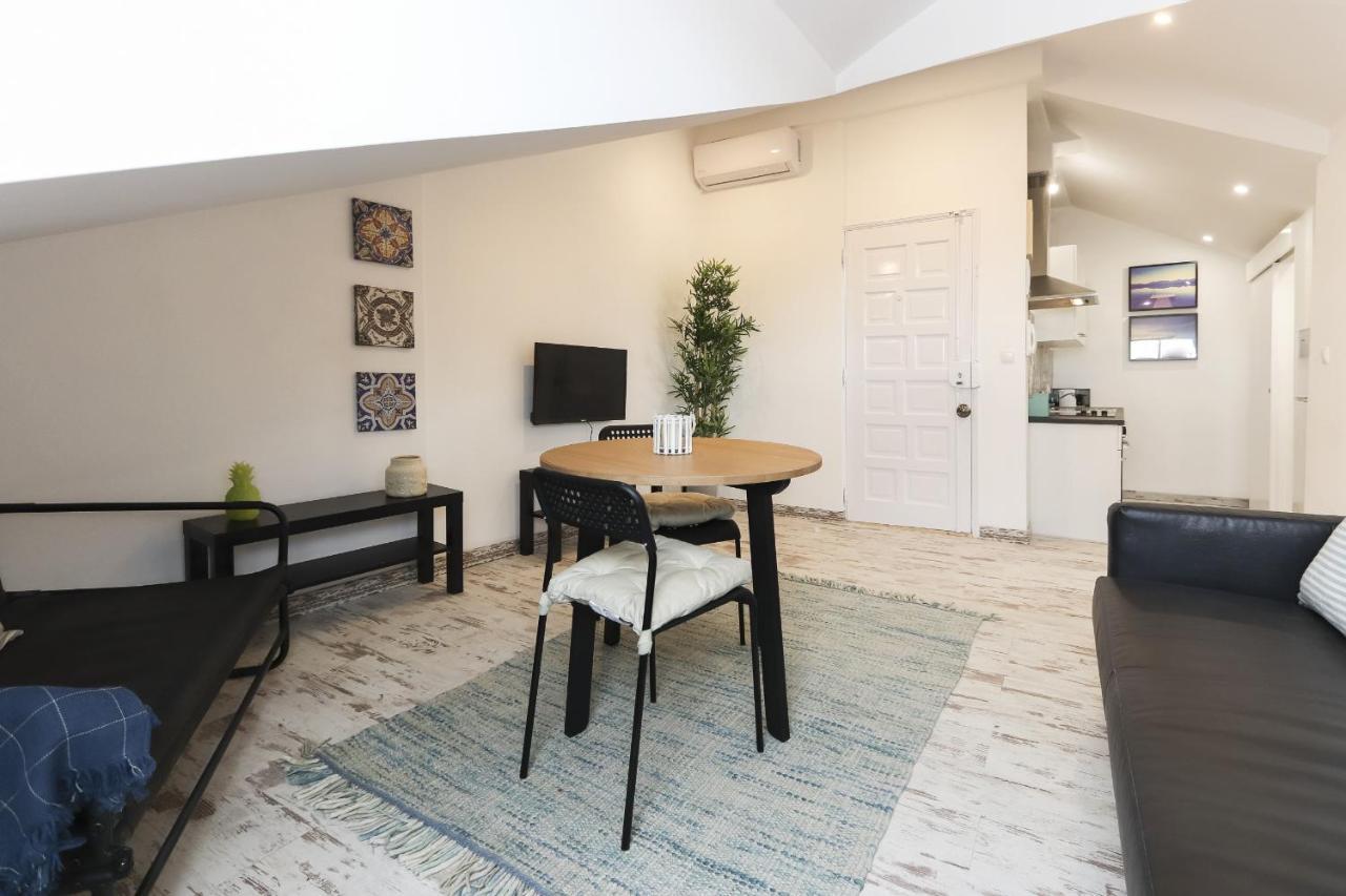 Bairro Alto Views By Homing Apartment ลิสบอน ภายนอก รูปภาพ